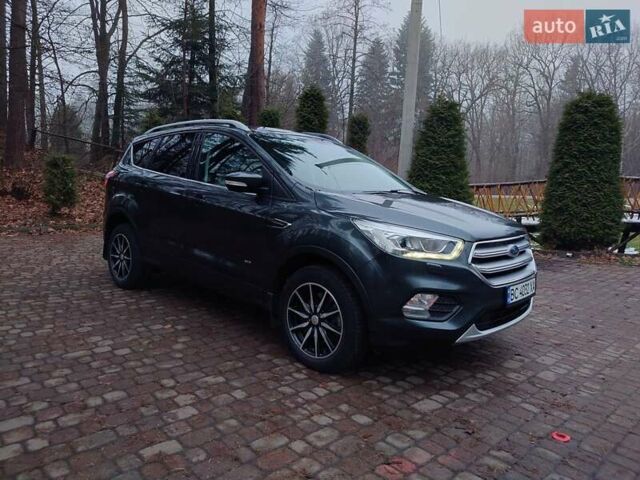 Серый Форд Куга, объемом двигателя 2 л и пробегом 95 тыс. км за 16900 $, фото 5 на Automoto.ua