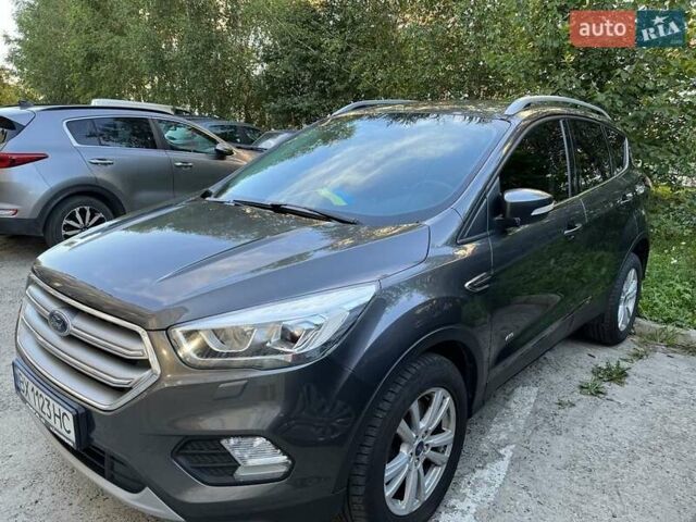 Серый Форд Куга, объемом двигателя 2 л и пробегом 148 тыс. км за 17750 $, фото 1 на Automoto.ua