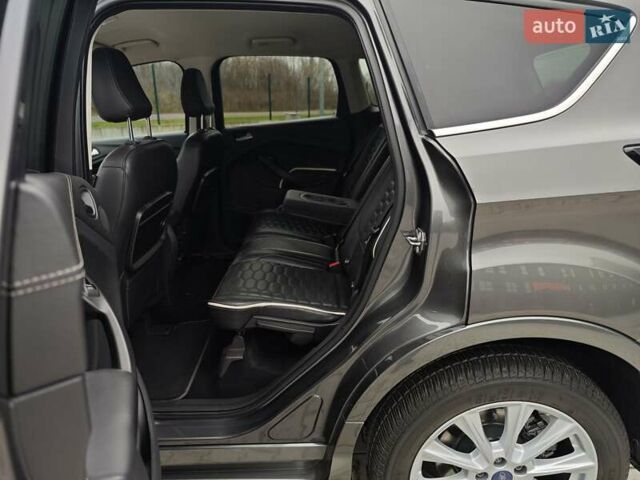 Сірий Форд Куга, об'ємом двигуна 2 л та пробігом 123 тис. км за 23800 $, фото 47 на Automoto.ua
