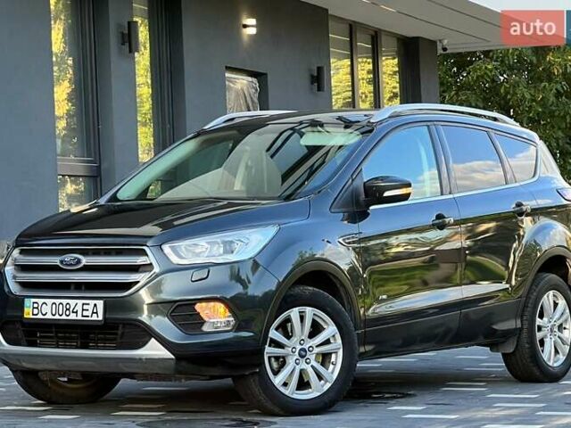 Сірий Форд Куга, об'ємом двигуна 2 л та пробігом 92 тис. км за 16499 $, фото 6 на Automoto.ua