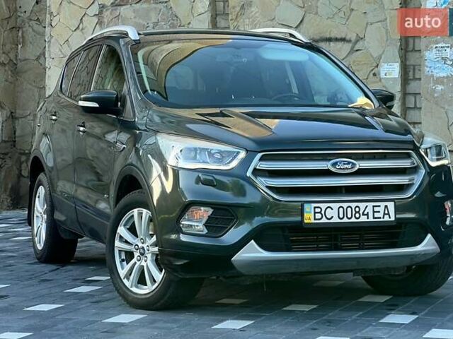 Сірий Форд Куга, об'ємом двигуна 2 л та пробігом 92 тис. км за 16499 $, фото 21 на Automoto.ua