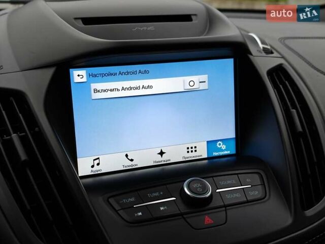 Сірий Форд Куга, об'ємом двигуна 2 л та пробігом 123 тис. км за 23800 $, фото 107 на Automoto.ua