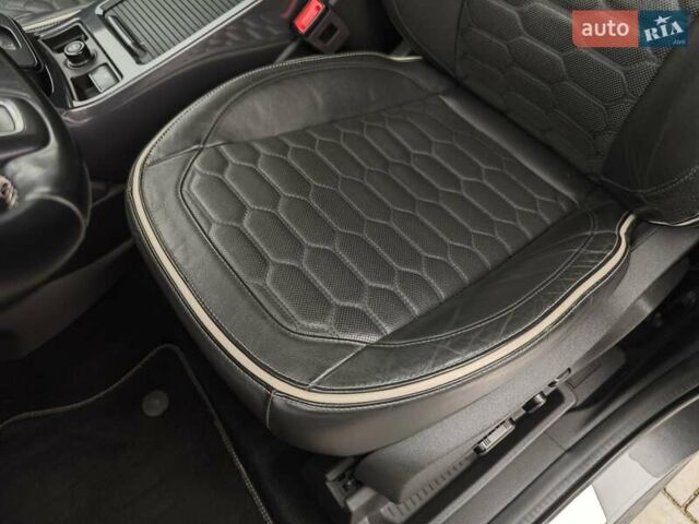 Сірий Форд Куга, об'ємом двигуна 2 л та пробігом 123 тис. км за 23800 $, фото 23 на Automoto.ua
