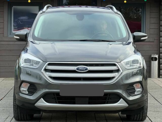 Серый Форд Куга, объемом двигателя 2 л и пробегом 56 тыс. км за 12000 $, фото 1 на Automoto.ua