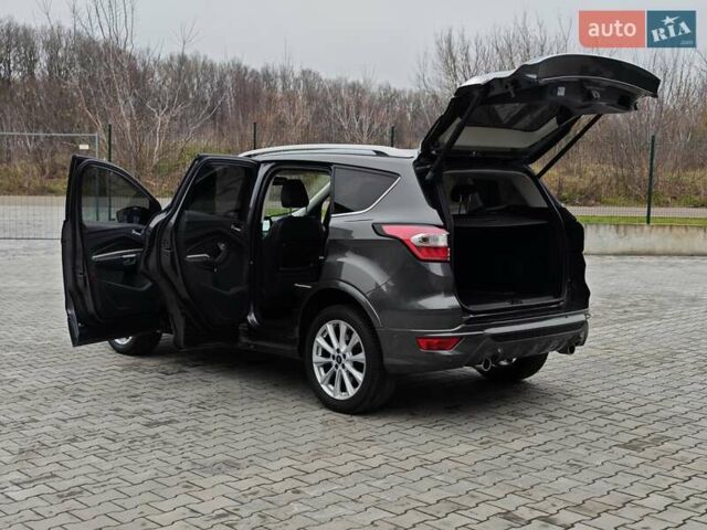 Сірий Форд Куга, об'ємом двигуна 2 л та пробігом 123 тис. км за 23800 $, фото 85 на Automoto.ua