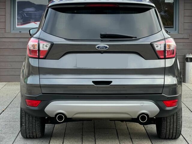 Серый Форд Куга, объемом двигателя 2 л и пробегом 56 тыс. км за 12000 $, фото 6 на Automoto.ua