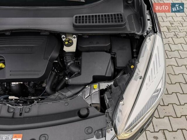 Сірий Форд Куга, об'ємом двигуна 2 л та пробігом 123 тис. км за 23800 $, фото 93 на Automoto.ua