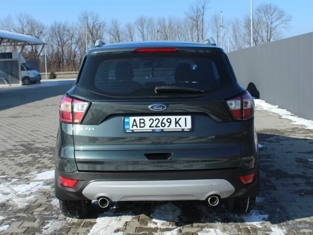 Серый Форд Куга, объемом двигателя 2 л и пробегом 120 тыс. км за 18200 $, фото 4 на Automoto.ua