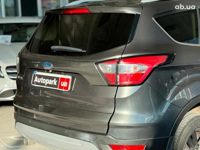 Форд Куга 2017 в Одессе на Automoto.ua Серый Форд Куга, объемом двигателя 2 л и пробегом 270 тыс. км за 12990 $, фото 7 на Automoto.ua