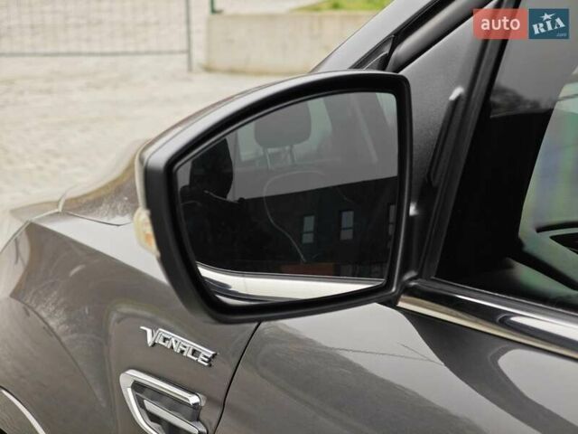Сірий Форд Куга, об'ємом двигуна 2 л та пробігом 123 тис. км за 23800 $, фото 13 на Automoto.ua