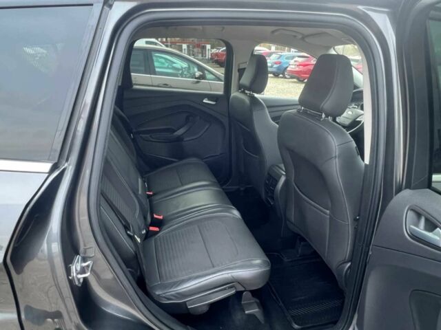 Серый Форд Куга, объемом двигателя 2 л и пробегом 56 тыс. км за 12000 $, фото 11 на Automoto.ua