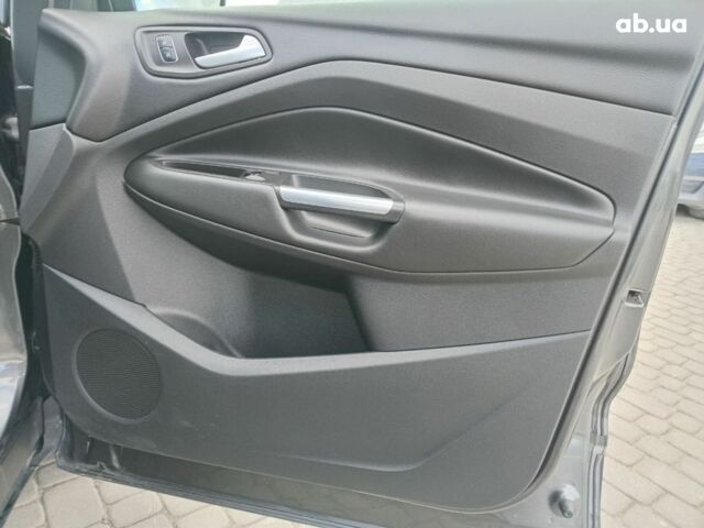 Форд Куга 2017 у Львові на Automoto.ua Сірий Форд Куга, об'ємом двигуна 2 л та пробігом 115 тис. км за 19680 $, фото 5 на Automoto.ua