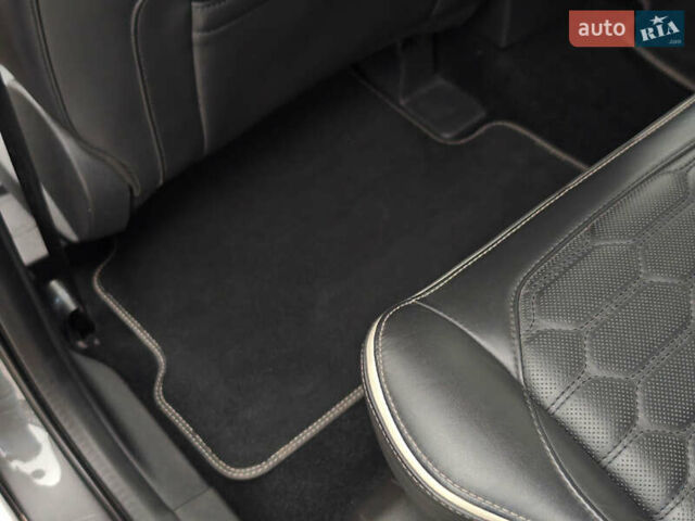 Сірий Форд Куга, об'ємом двигуна 2 л та пробігом 123 тис. км за 23800 $, фото 41 на Automoto.ua