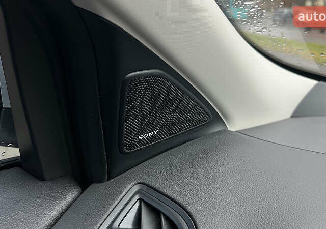 Серый Форд Куга, объемом двигателя 2 л и пробегом 189 тыс. км за 16500 $, фото 17 на Automoto.ua