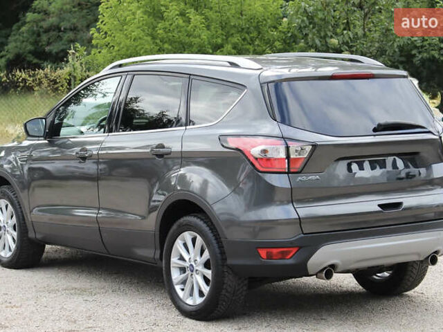 Серый Форд Куга, объемом двигателя 2 л и пробегом 115 тыс. км за 19000 $, фото 8 на Automoto.ua