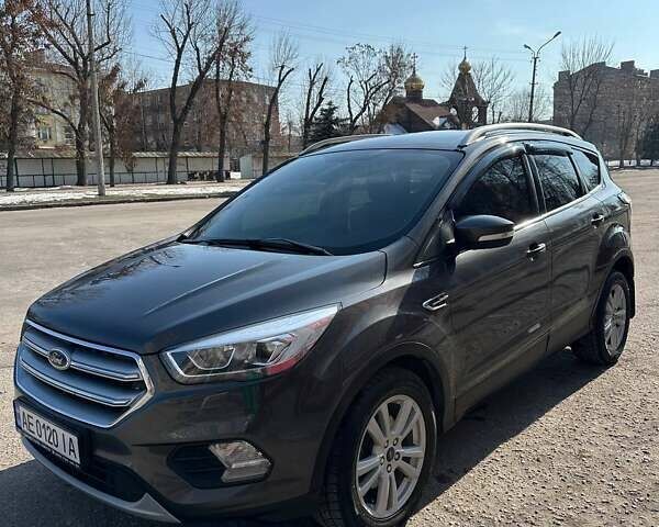 Сірий Форд Куга, об'ємом двигуна 1.5 л та пробігом 140 тис. км за 15300 $, фото 15 на Automoto.ua