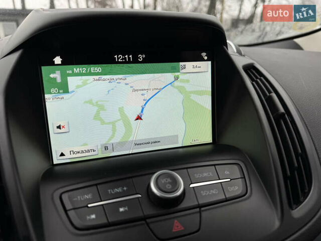 Серый Форд Куга, объемом двигателя 2 л и пробегом 191 тыс. км за 20900 $, фото 13 на Automoto.ua