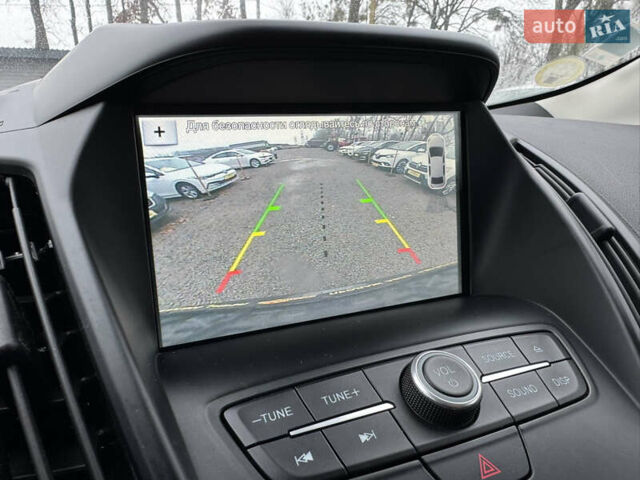 Серый Форд Куга, объемом двигателя 2 л и пробегом 191 тыс. км за 20900 $, фото 14 на Automoto.ua