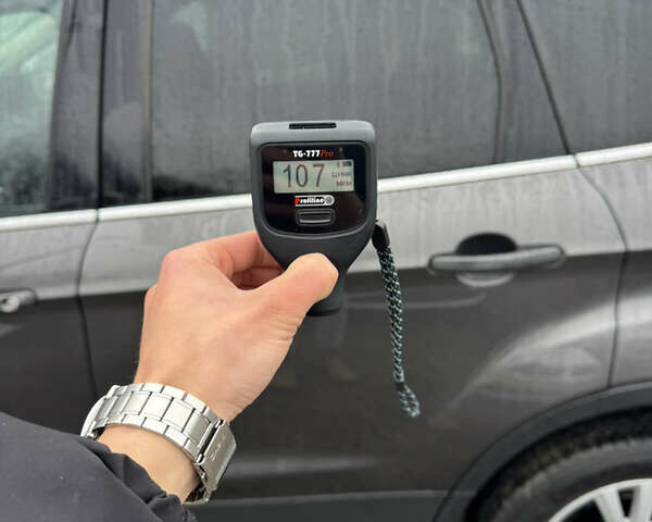 Серый Форд Куга, объемом двигателя 2 л и пробегом 191 тыс. км за 20900 $, фото 24 на Automoto.ua