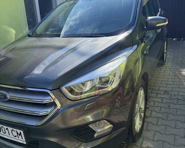 Форд Куга 2018 в Хмельницком на Automoto.ua Серый Форд Куга, объемом двигателя 1.5 л и пробегом 144 тыс. км за 17500 $, фото 4 на Automoto.ua
