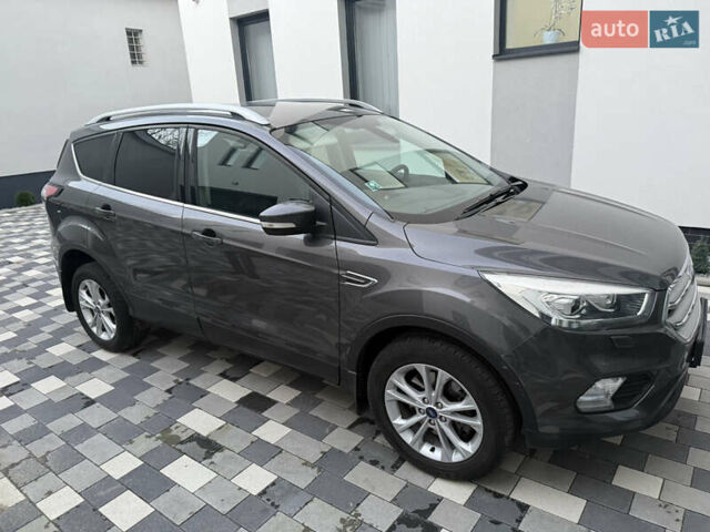 Сірий Форд Куга, об'ємом двигуна 2 л та пробігом 113 тис. км за 23000 $, фото 5 на Automoto.ua