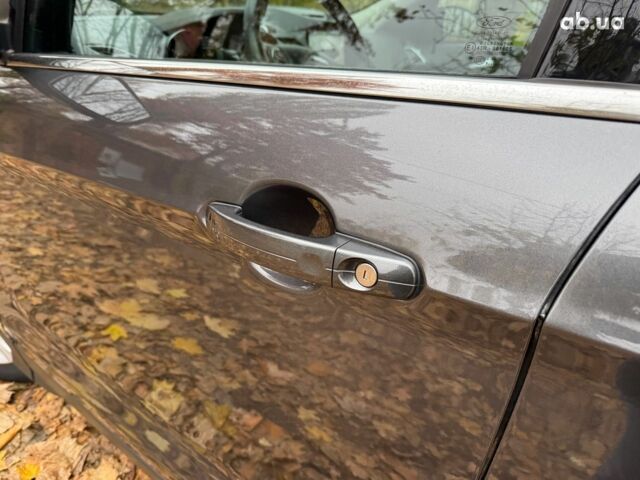 Серый Форд Куга, объемом двигателя 1.5 л и пробегом 36 тыс. км за 19990 $, фото 9 на Automoto.ua