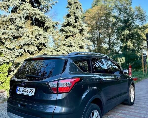 Серый Форд Куга, объемом двигателя 2 л и пробегом 138 тыс. км за 16700 $, фото 6 на Automoto.ua