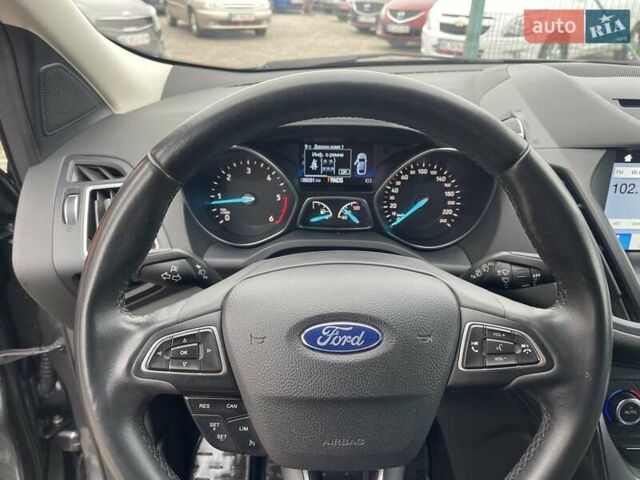 Серый Форд Куга, объемом двигателя 1.5 л и пробегом 88 тыс. км за 17900 $, фото 14 на Automoto.ua