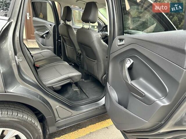 Серый Форд Куга, объемом двигателя 2 л и пробегом 226 тыс. км за 17500 $, фото 39 на Automoto.ua