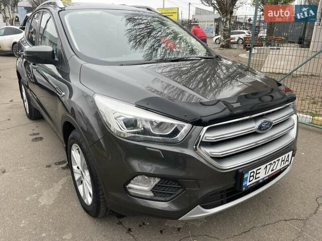Серый Форд Куга, объемом двигателя 1.5 л и пробегом 88 тыс. км за 17900 $, фото 3 на Automoto.ua