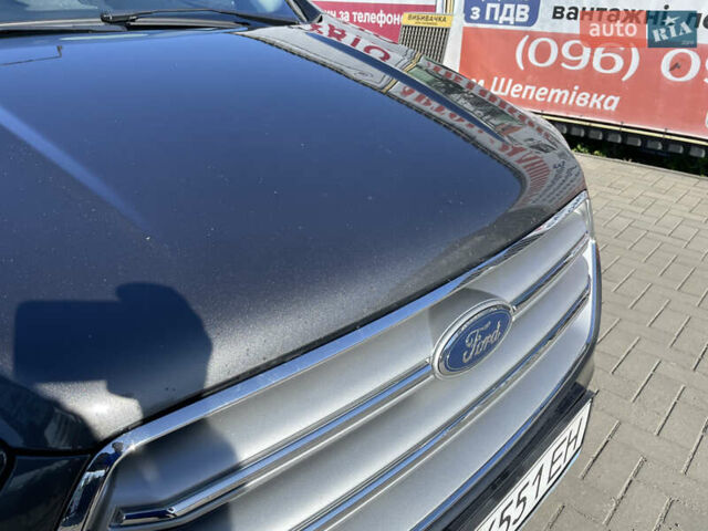Форд Куга 2019 в Шепетовке на Automoto.ua Серый Форд Куга, объемом двигателя 2 л и пробегом 245 тыс. км за 16000 $, фото 20 на Automoto.ua