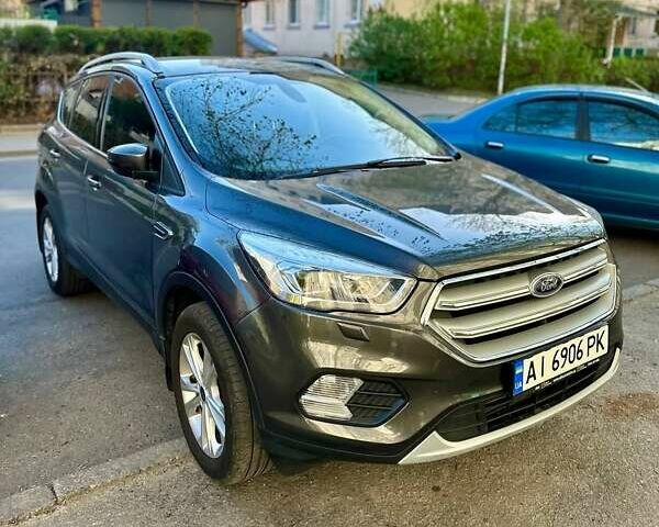 Сірий Форд Куга, об'ємом двигуна 2 л та пробігом 138 тис. км за 17200 $, фото 4 на Automoto.ua