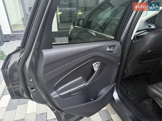 Сірий Форд Куга, об'ємом двигуна 2 л та пробігом 113 тис. км за 23000 $, фото 14 на Automoto.ua