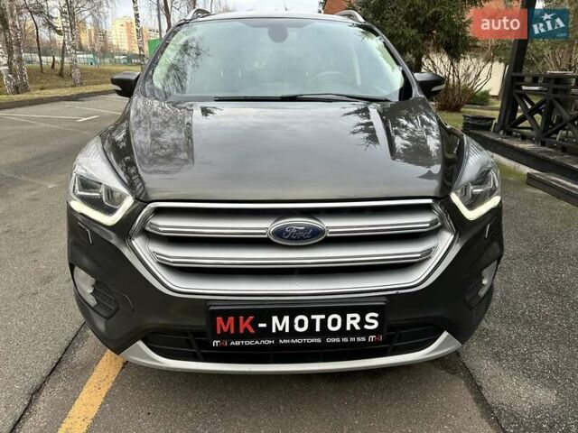 Серый Форд Куга, объемом двигателя 2 л и пробегом 226 тыс. км за 17500 $, фото 18 на Automoto.ua