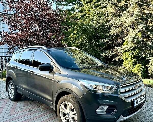 Серый Форд Куга, объемом двигателя 2 л и пробегом 138 тыс. км за 16700 $, фото 9 на Automoto.ua