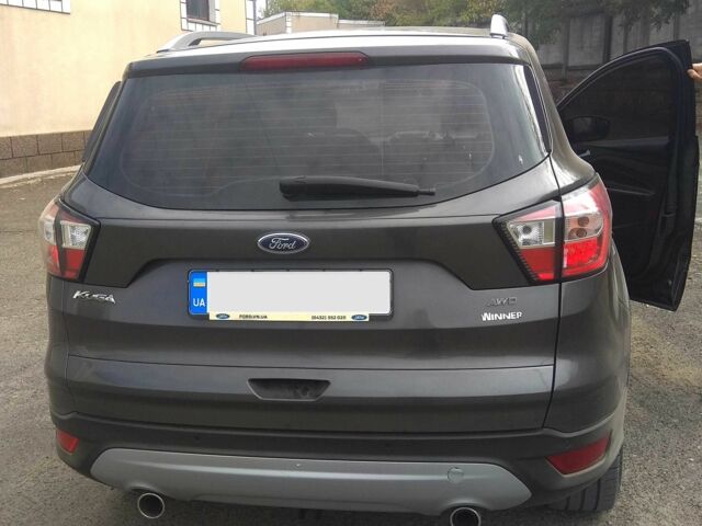 Серый Форд Куга, объемом двигателя 2 л и пробегом 95 тыс. км за 17700 $, фото 5 на Automoto.ua