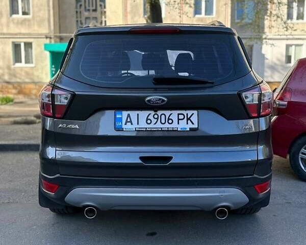 Сірий Форд Куга, об'ємом двигуна 2 л та пробігом 138 тис. км за 17200 $, фото 1 на Automoto.ua