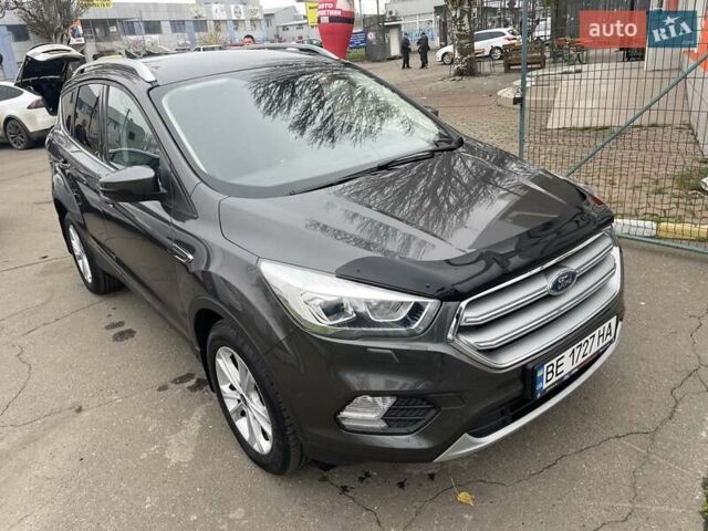 Серый Форд Куга, объемом двигателя 1.5 л и пробегом 88 тыс. км за 17900 $, фото 5 на Automoto.ua