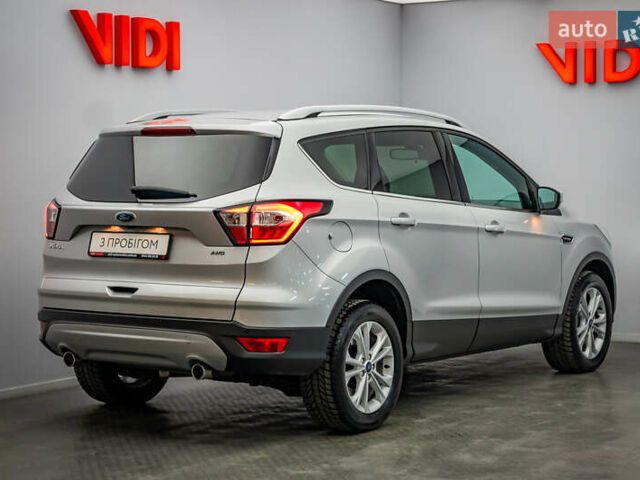 Серый Форд Куга, объемом двигателя 2 л и пробегом 128 тыс. км за 17705 $, фото 1 на Automoto.ua