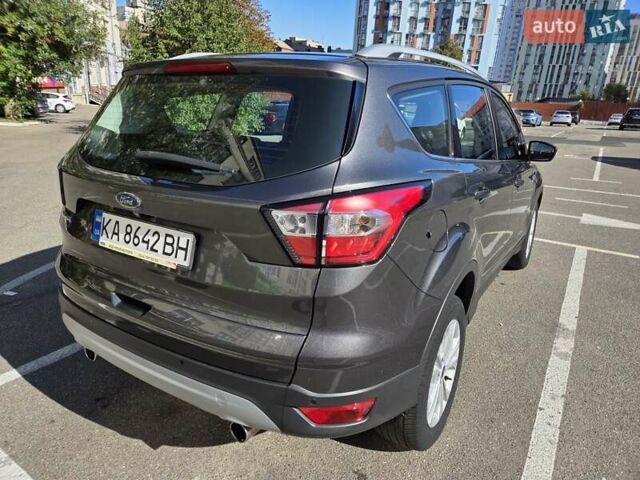 Серый Форд Куга, объемом двигателя 1.5 л и пробегом 35 тыс. км за 21000 $, фото 8 на Automoto.ua