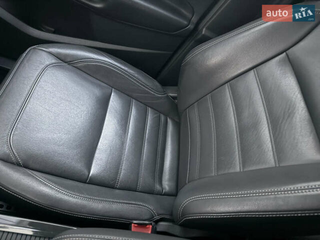 Сірий Форд Куга, об'ємом двигуна 2 л та пробігом 113 тис. км за 23000 $, фото 11 на Automoto.ua