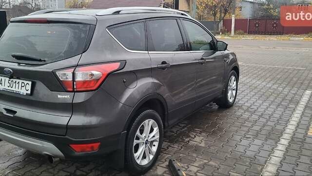 Серый Форд Куга, объемом двигателя 1.5 л и пробегом 101 тыс. км за 18200 $, фото 5 на Automoto.ua