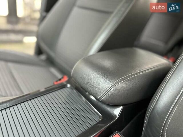 Серый Форд Куга, объемом двигателя 2 л и пробегом 226 тыс. км за 17500 $, фото 32 на Automoto.ua