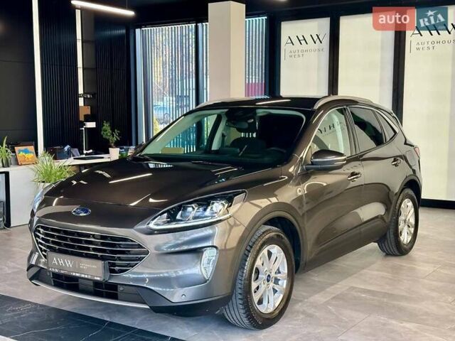 Сірий Форд Куга, об'ємом двигуна 2 л та пробігом 156 тис. км за 24690 $, фото 4 на Automoto.ua