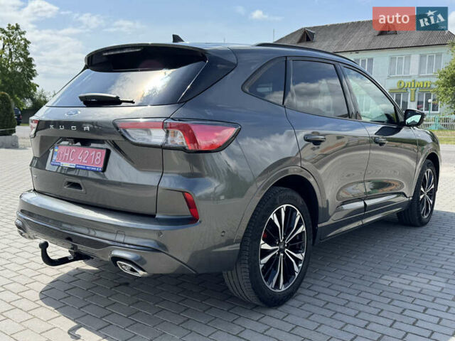 Сірий Форд Куга, об'ємом двигуна 2 л та пробігом 232 тис. км за 23185 $, фото 6 на Automoto.ua