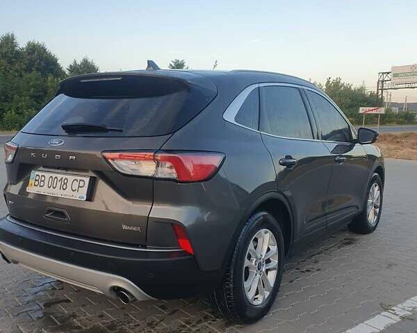 Сірий Форд Куга, об'ємом двигуна 2 л та пробігом 125 тис. км за 20400 $, фото 4 на Automoto.ua