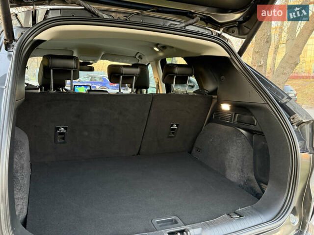 Серый Форд Куга, объемом двигателя 1.5 л и пробегом 142 тыс. км за 20500 $, фото 22 на Automoto.ua