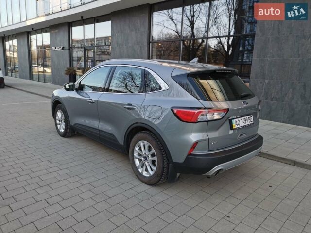Сірий Форд Куга, об'ємом двигуна 2 л та пробігом 81 тис. км за 24500 $, фото 2 на Automoto.ua