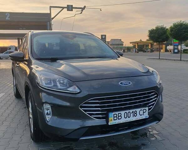 Сірий Форд Куга, об'ємом двигуна 2 л та пробігом 125 тис. км за 20400 $, фото 5 на Automoto.ua