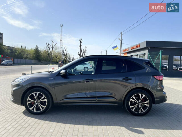 Сірий Форд Куга, об'ємом двигуна 2 л та пробігом 232 тис. км за 23487 $, фото 5 на Automoto.ua